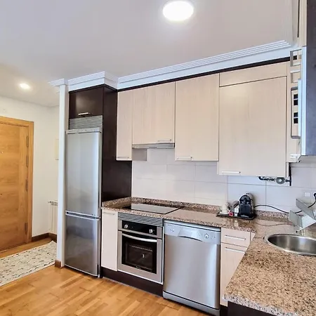 아파트 El Castro Borizu - Piscina Y Playa En Celorio