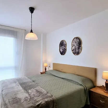 El Castro Borizu - Piscina Y Playa En