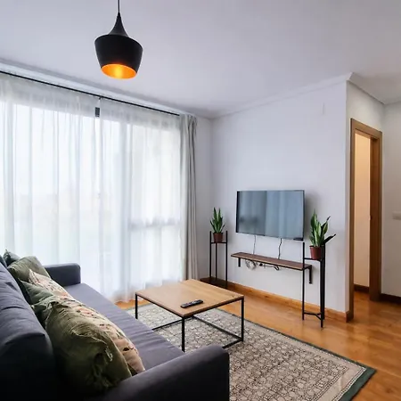 El Castro Borizu - Piscina Y Playa En * Celorio (Llanes)