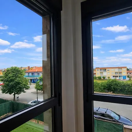 El Castro Borizu - Piscina Y Playa En